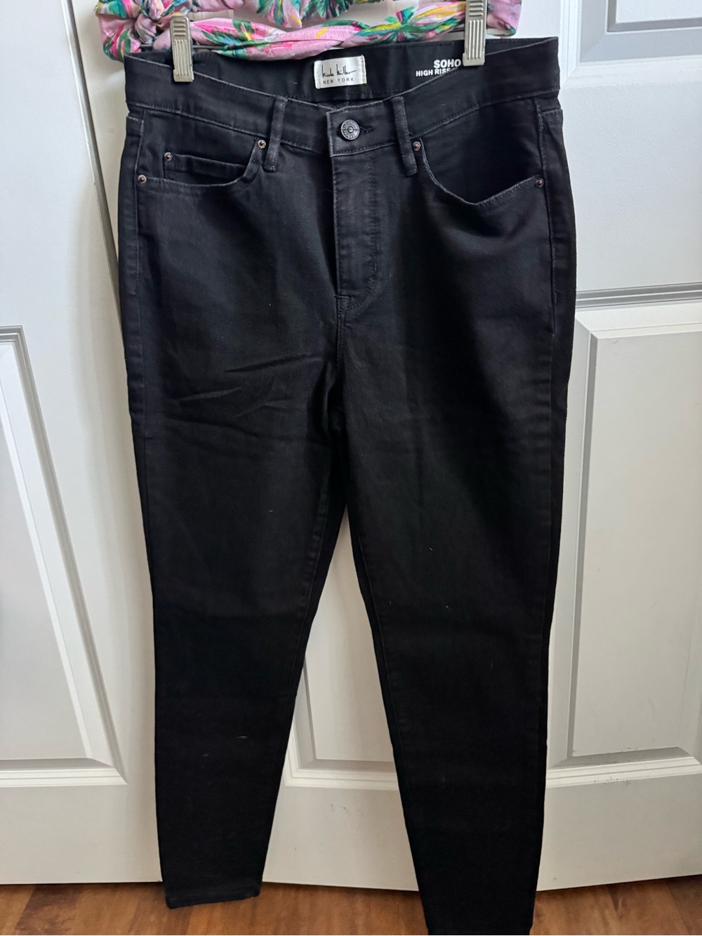 NWOT Nicole Miller Black Jeans